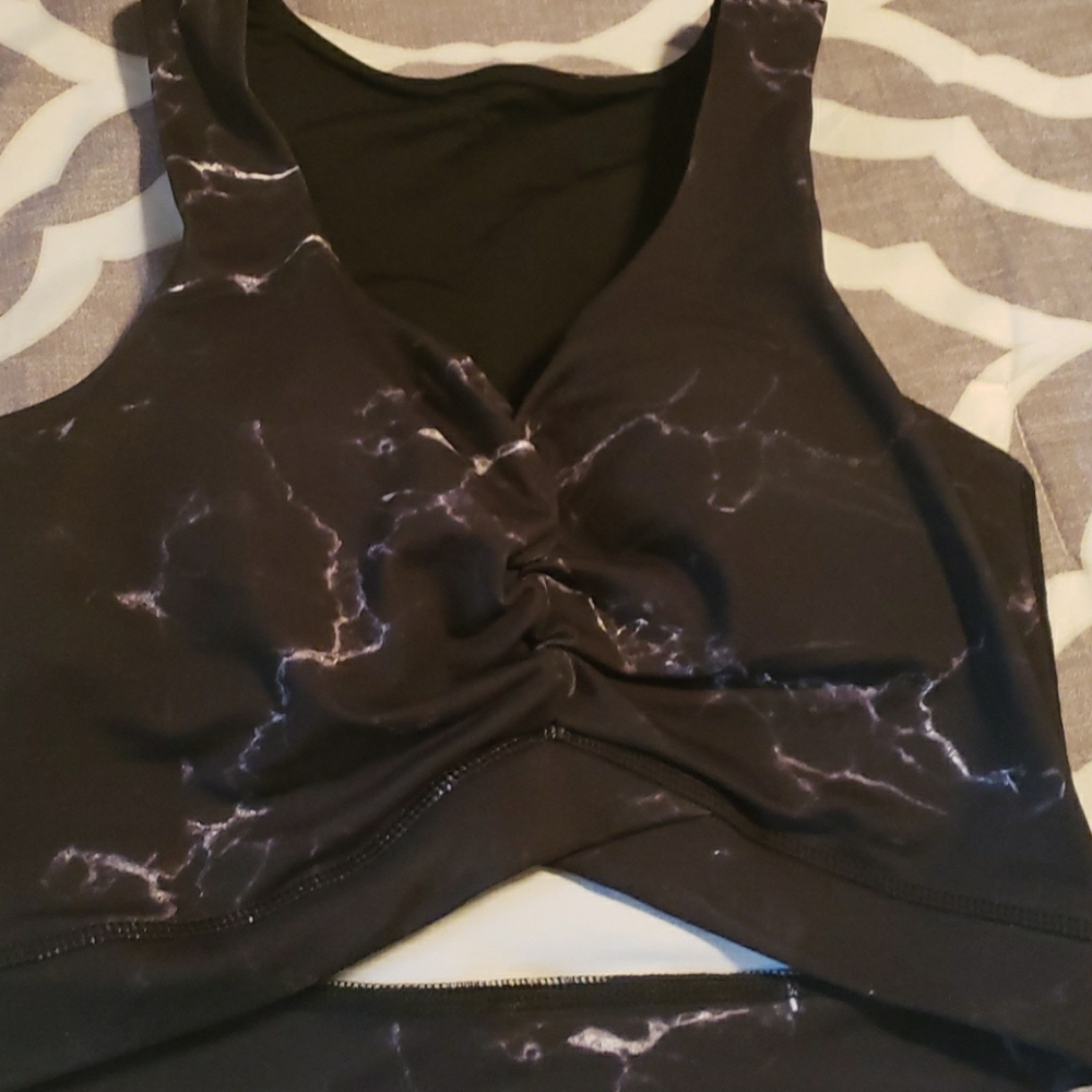 Buffbunny Marble Crop Top